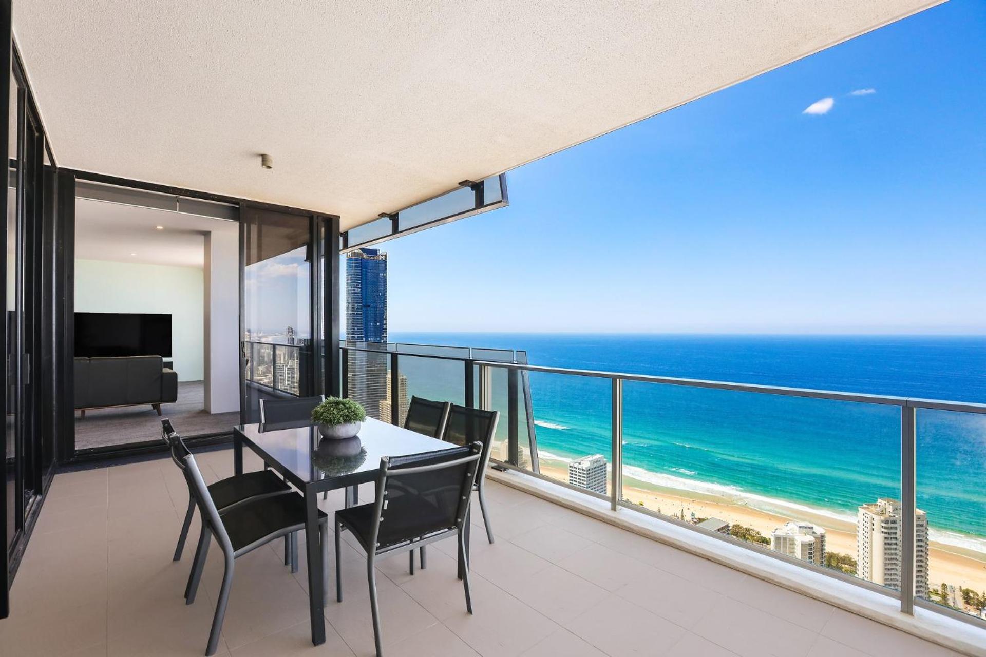 Circle On Cavill 2, 3, 4 & 5 Bedroom Skyhomes & Sub Penthouses By Gold Coast Holidays Ngoại thất bức ảnh
