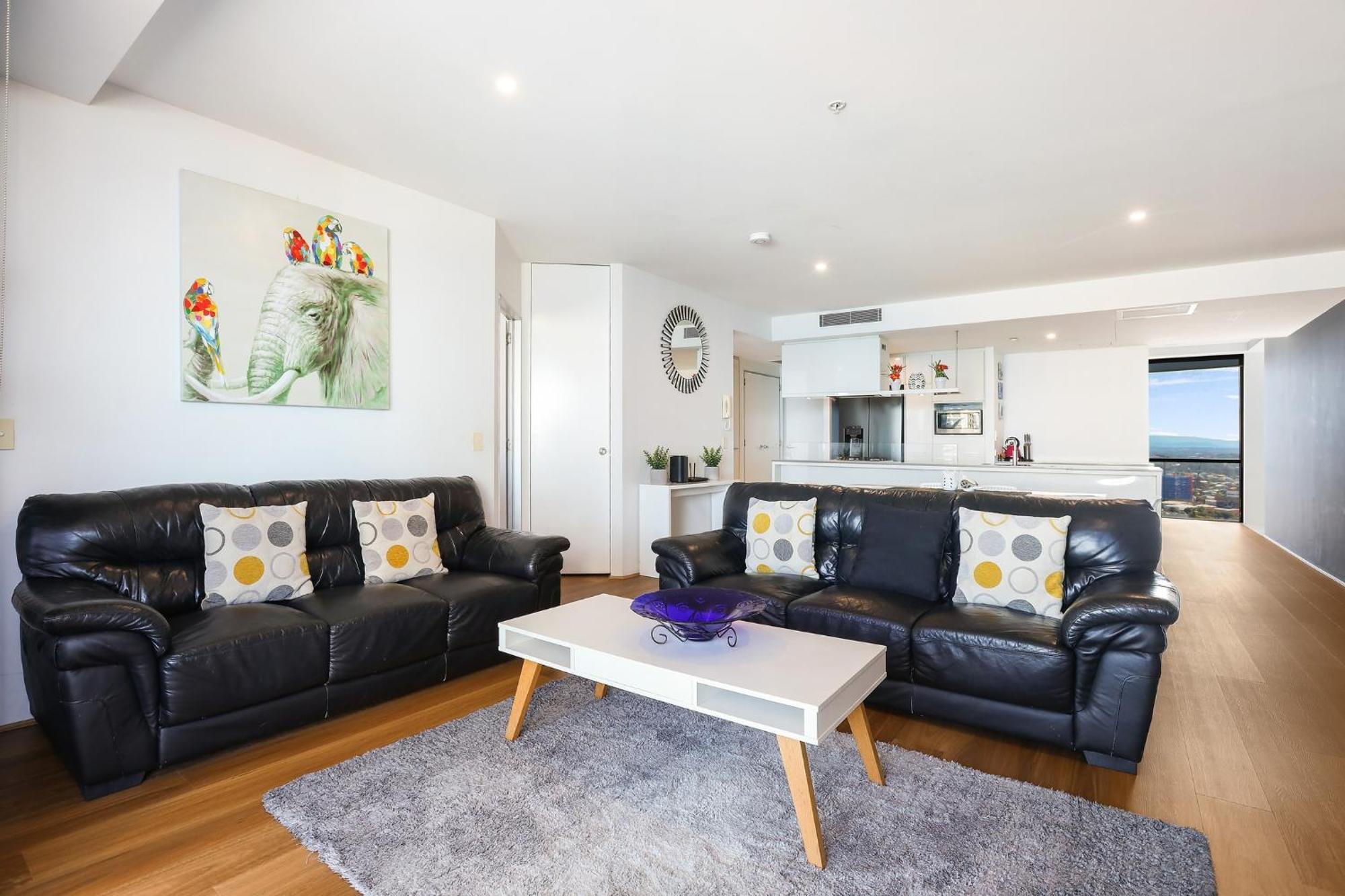 Circle On Cavill 2, 3, 4 & 5 Bedroom Skyhomes & Sub Penthouses By Gold Coast Holidays Ngoại thất bức ảnh